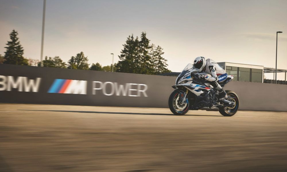 BMW Motorrad Announces Track Training Programme In India  BMW Motorrad Announces Track Training Programme In India