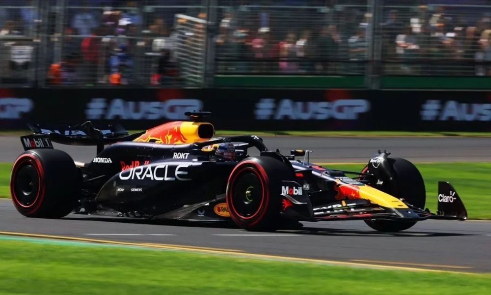 Verstappen Secures Pole Position For Australian Grand Prix Ahead of Sainz and Norris Verstappen Secures Pole Position For Australian Grand Prix Ahead of Sainz and Norris