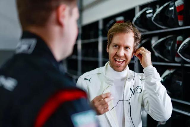 Sebastian Vettel Completes 118 Lap Porsche 963 Le Mans Hypercar Test 