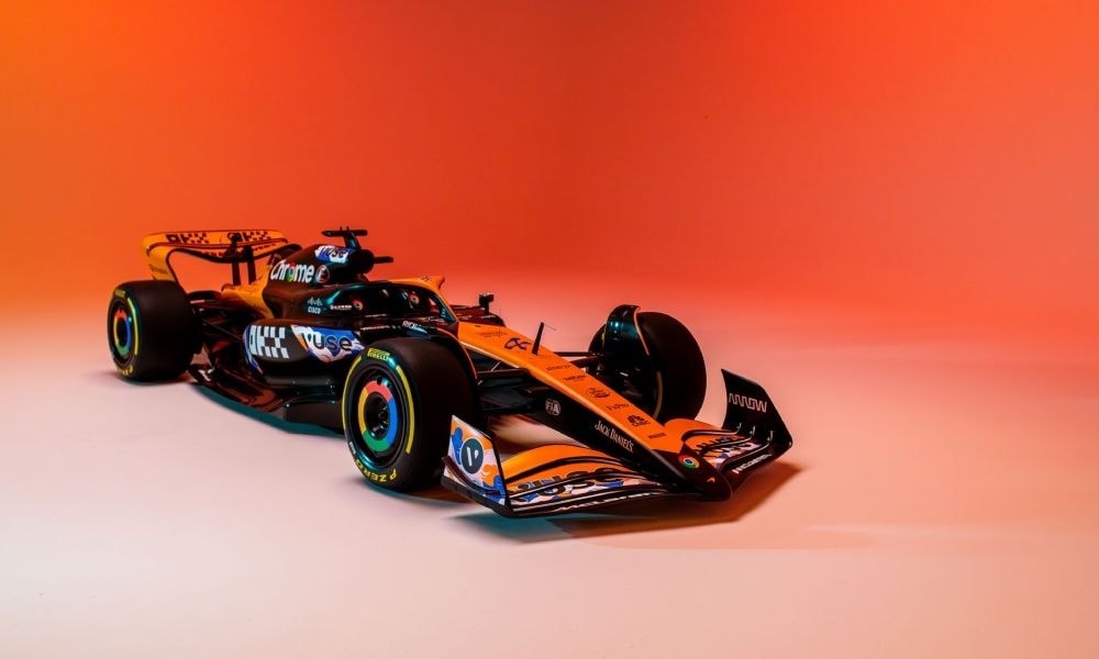 McLaren Reveals Special F1 Car Livery For Upcoming Japanese GP McLaren Reveals Special F1 Car Livery For Upcoming Japanese GP