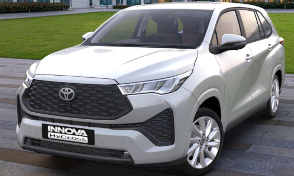 Toyota Innova Hycross News