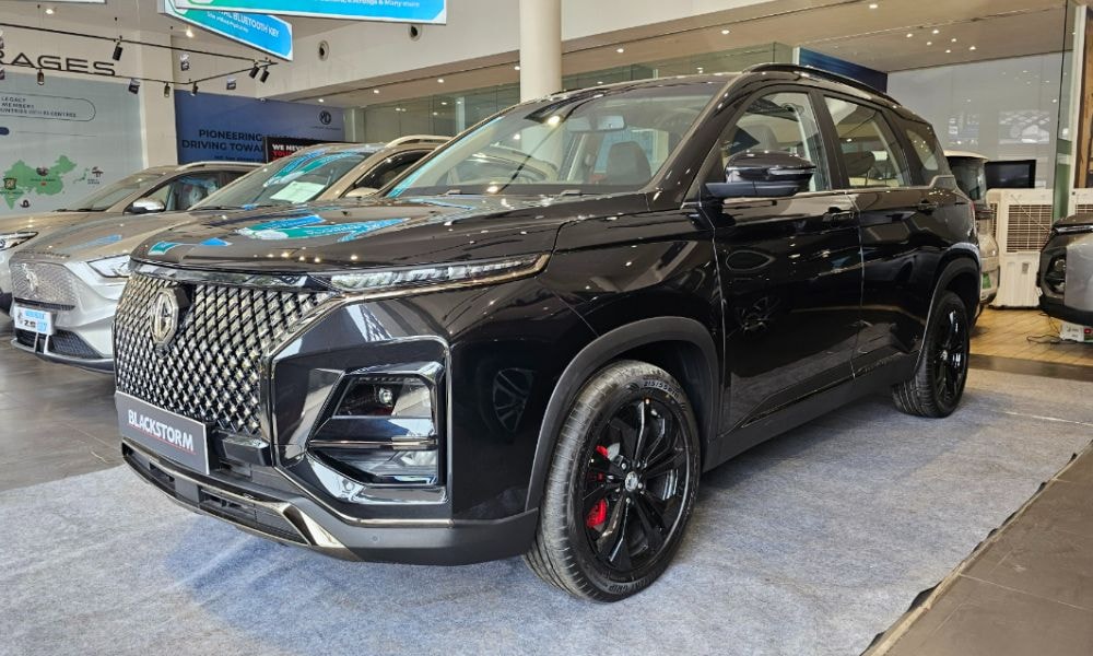 MG Hector Blackstorm First Look: In Photos MG Hector Blackstorm First Look: In Photos