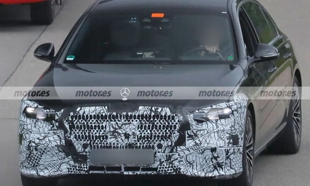 2025 Mercedes-Benz S-Class Facelift Spotted Testing 2025 Mercedes-Benz S-Class Facelift Spotted Testing