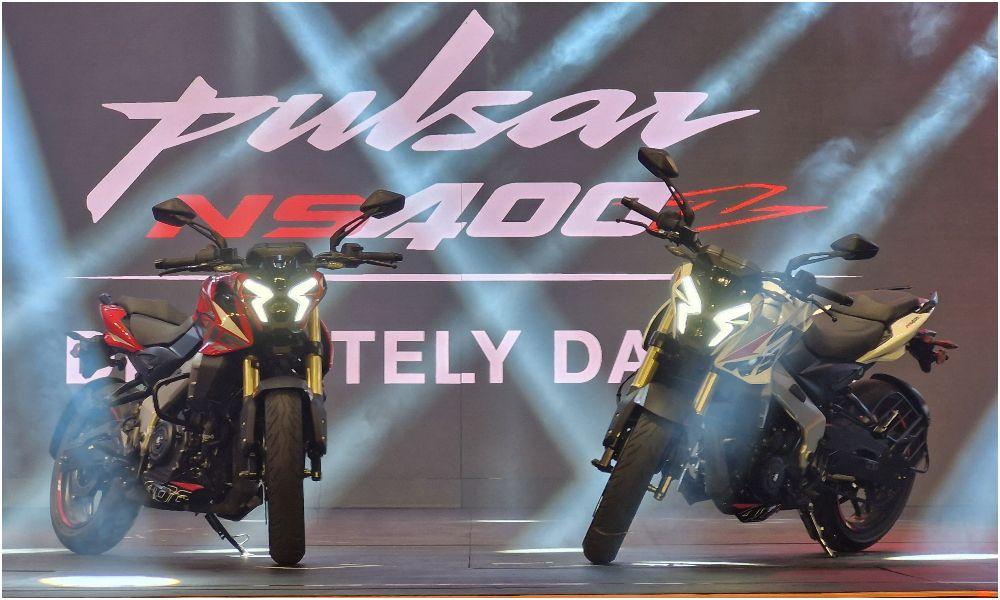 The Bajaj Pulsar NS400Z has re-written the rule book when it comes to pricing 400 cc motorcycles. But along with its aggressive price, how does it stack up against its chief rivals on paper. Here’s how it pans out. 