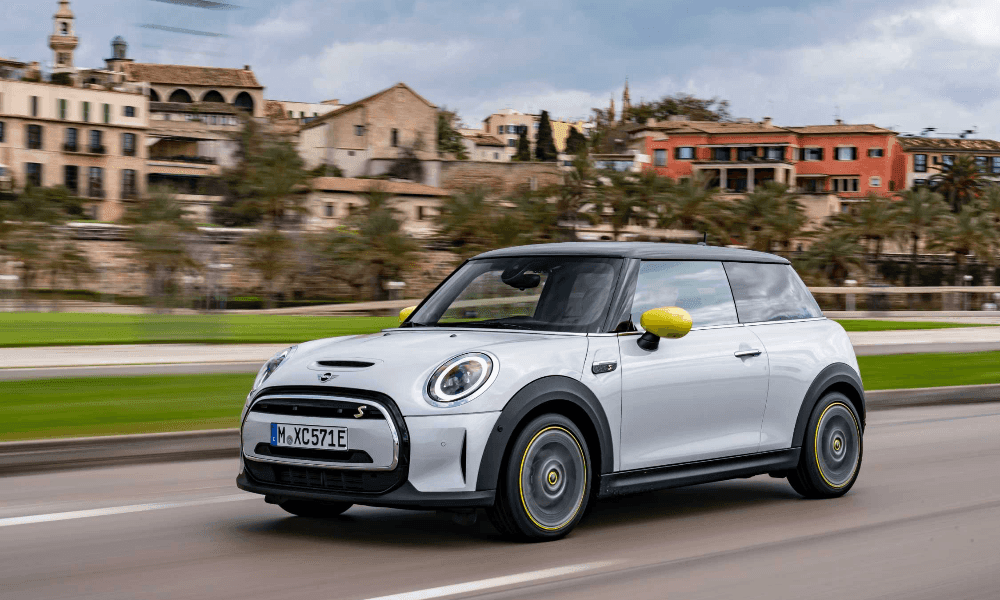 BMW Recalls Mini Cooper SE Over High Voltage Battery Defect BMW Recalls Mini Cooper SE Over High Voltage Battery Defect