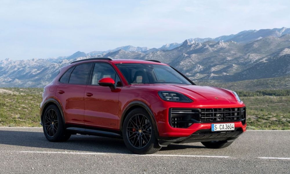 Porsche Cayenne GTS, Cayenne GTS Coupe Launched In India; Prices Start At Rs 2 Crore Porsche Cayenne GTS, Cayenne GTS Coupe Launched In India; Prices Start At Rs 2 Crore