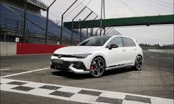 New Volkswagen Golf GTI Clubsport Unveiled New Volkswagen Golf GTI Clubsport Unveiled