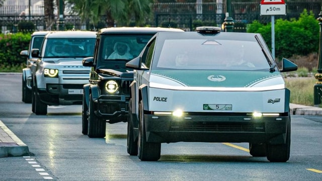 Dubai Police Adds The Tesla Cybertruck To Its Fleet Dubai Police Adds The Tesla Cybertruck To Its Fleet