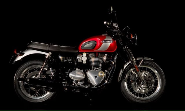 Triumph Bonneville T120 Elvis Presley Edition Unveiled, Limited To 925 Units Triumph Bonneville T120 Elvis Presley Edition Unveiled, Limited To 925 Units