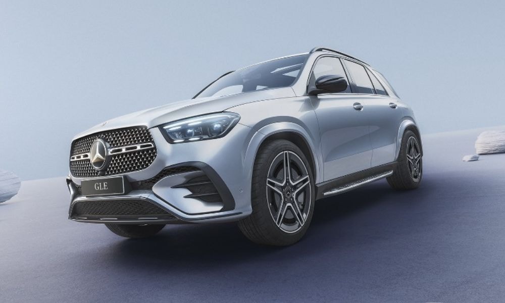 Mercedes-Benz GLE 300d AMG Line Launched In India At Rs 97.85 Lakh Mercedes-Benz GLE 300d AMG Line Launched In India At Rs 97.85 Lakh