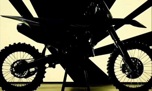 Triumph TF450-RC Motocross Bike Teased; Official Unveil On October 3 Triumph TF450-RC Motocross Bike Teased; Official Unveil On October 3