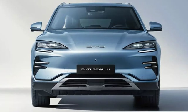 BYD Plots Second SUV For India In 2025; Likely To Debut At Bharat Mobility Global Expo BYD Plots Second SUV For India In 2025; Likely To Debut At Bharat Mobility Global Expo