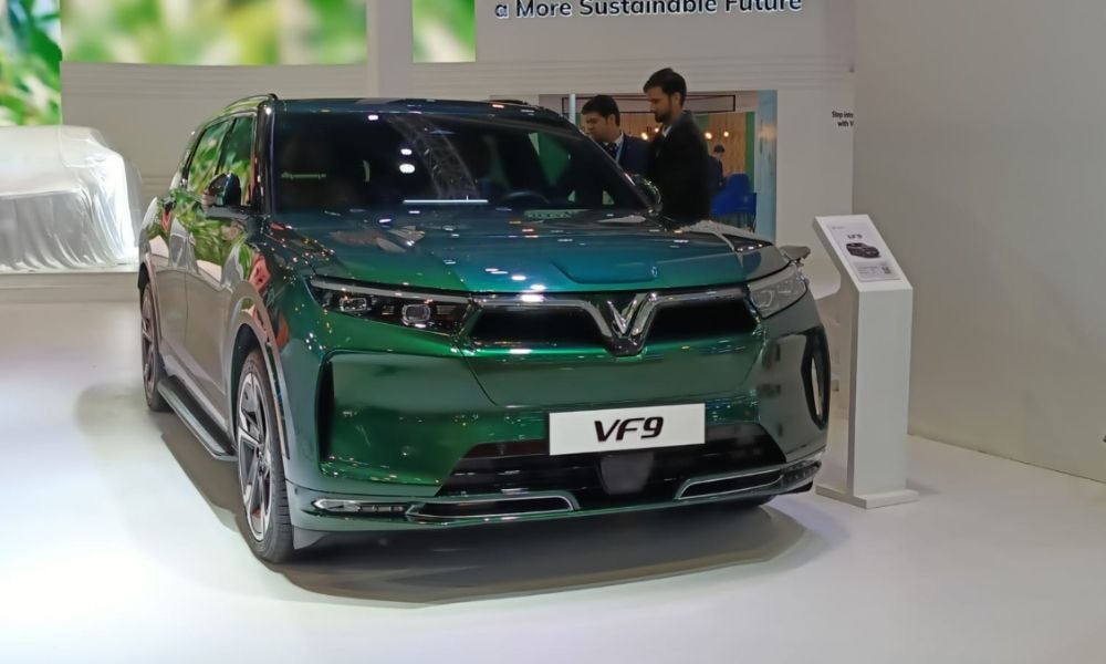 Bharat Mobility Global Expo 2025: VinFast VF 9 Electric SUV Showcased Bharat Mobility Global Expo 2025: VinFast VF 9 Electric SUV Showcased