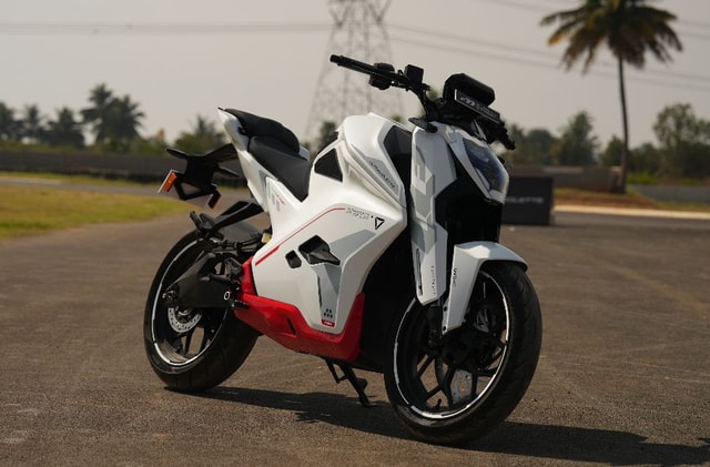 Ultraviolette F77 SuperStreet Launched In India Ultraviolette F77 SuperStreet Launched In India