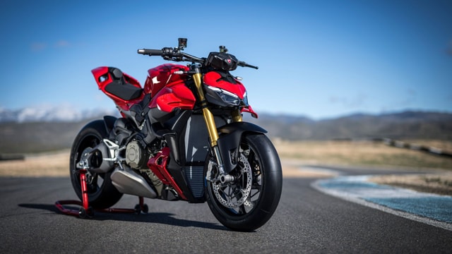 2025 Ducati Streetfighter V4 Launched At Rs. 28.68 Lakh 2025 Ducati Streetfighter V4 Launched At Rs. 28.68 Lakh