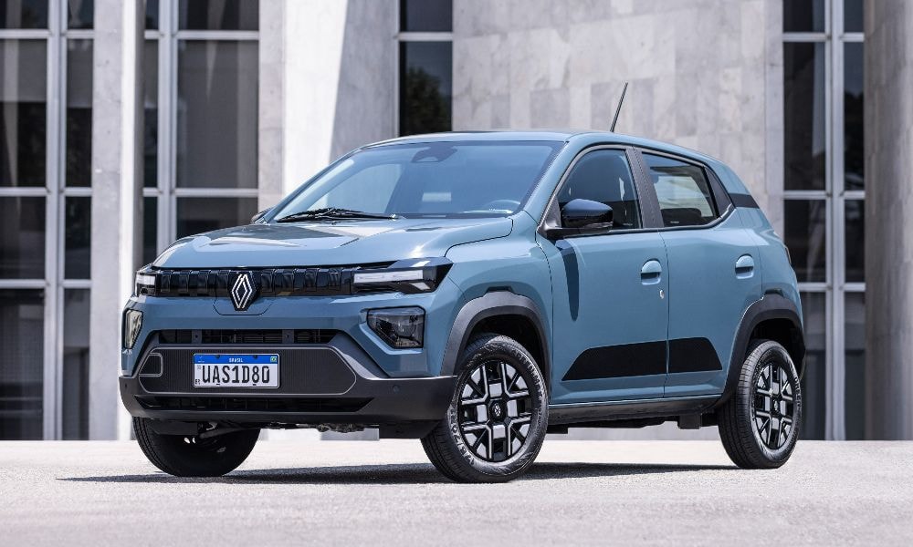 New Renault Kwid E-Tech Revealed: Gets ADAS, 250 Km Range New Renault Kwid E-Tech Revealed: Gets ADAS, 250 Km Range