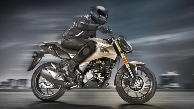 Hero Xtreme 160R 4V With Cruise Control Launched At Rs. 1.34 Lakh Hero Xtreme 160R 4V With Cruise Control Launched At Rs. 1.34 Lakh