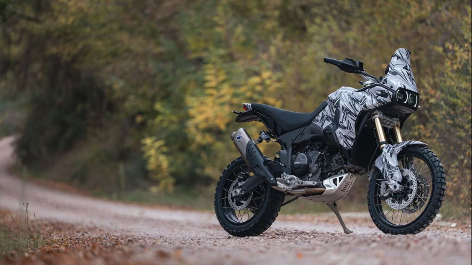 2026 Ducati DesertX V2 Details Revealed 2026 Ducati DesertX V2 Details Revealed