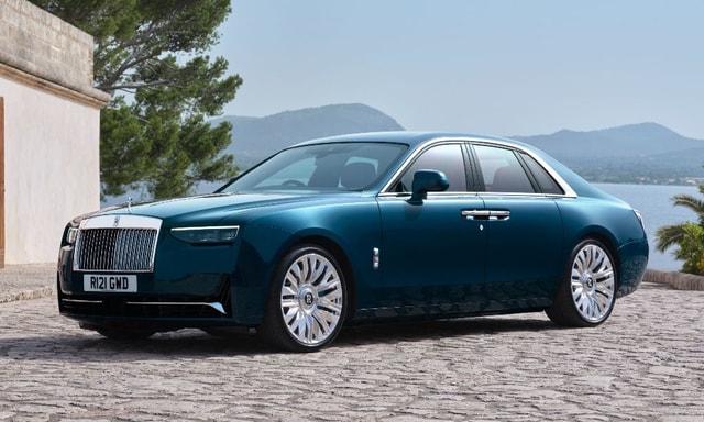 Rolls-Royce Ghost Series II Launched In India; Prices Start At Rs 8.95 Crore  Rolls-Royce Ghost Series II Launched In India; Prices Start At Rs 8.95 Crore