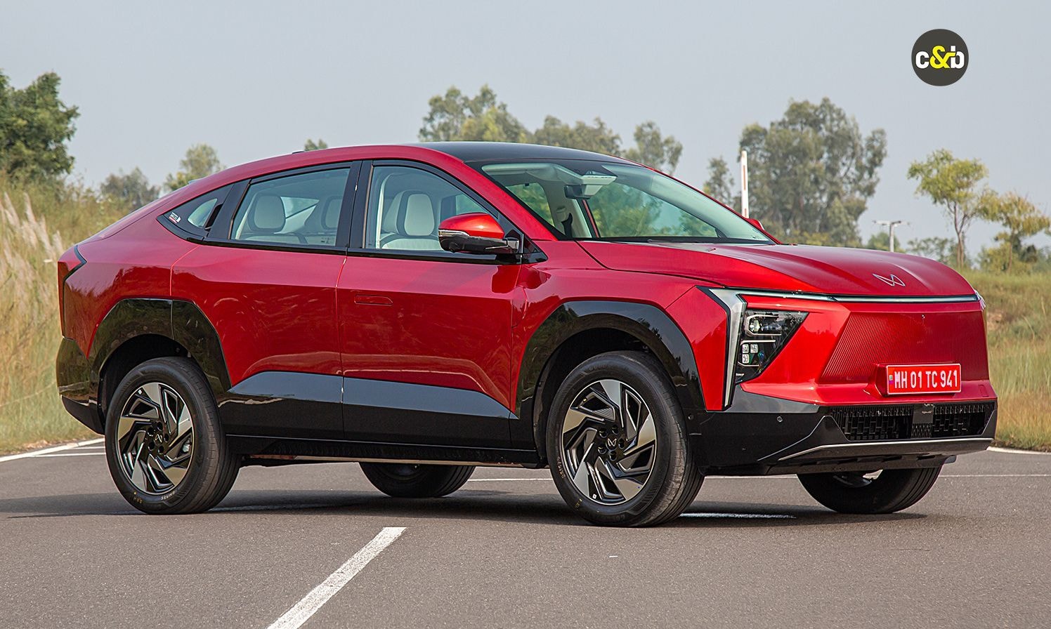 Mahindra XEV 9e: Variants, Features, Prices Explained Mahindra XEV 9e: Variants, Features, Prices Explained