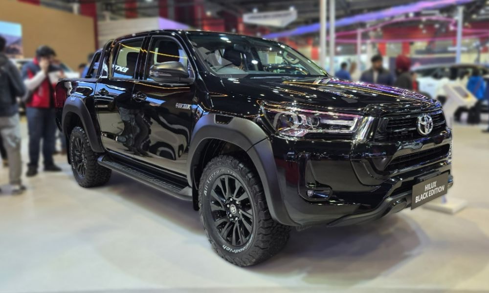 Toyota Hilux Black Edition Launched At Rs 37.90 Lakh Toyota Hilux Black Edition Launched At Rs 37.90 Lakh