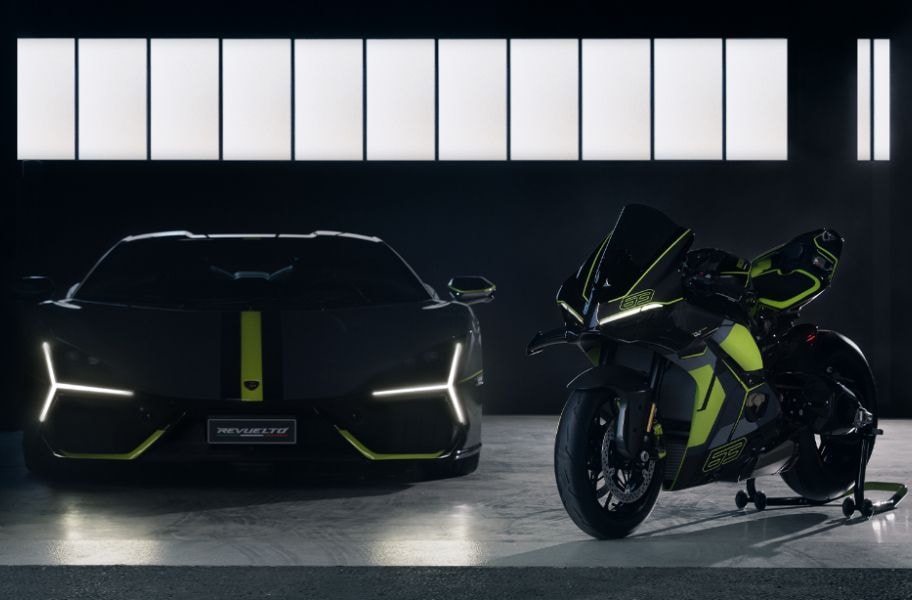 Revuelto-Inspired Ducati Panigale V4 Lamborghini Unveiled Revuelto-Inspired Ducati Panigale V4 Lamborghini Unveiled