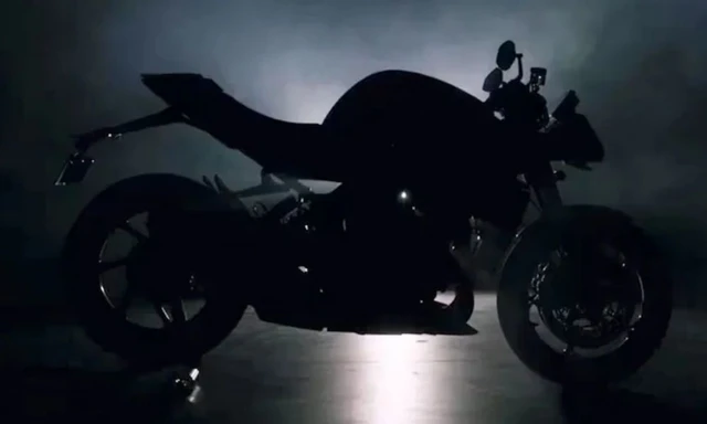 Triumph Speed Triple RX Teased; Global Unveil On May 13  Triumph Speed Triple RX Teased; Global Unveil On May 13