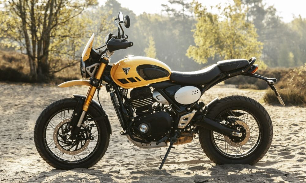 Triumph Reveals Prices For Scrambler 400 XC's Tubeless Spoke Wheels Triumph Reveals Prices For Scrambler 400 XC's Tubeless Spoke Wheels