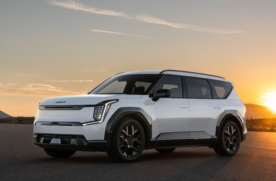 2026 Kia EV9 Electric SUV Unveiled; Gets Up To 491 KM Range 2026 Kia EV9 Electric SUV Unveiled; Gets Up To 491 KM Range