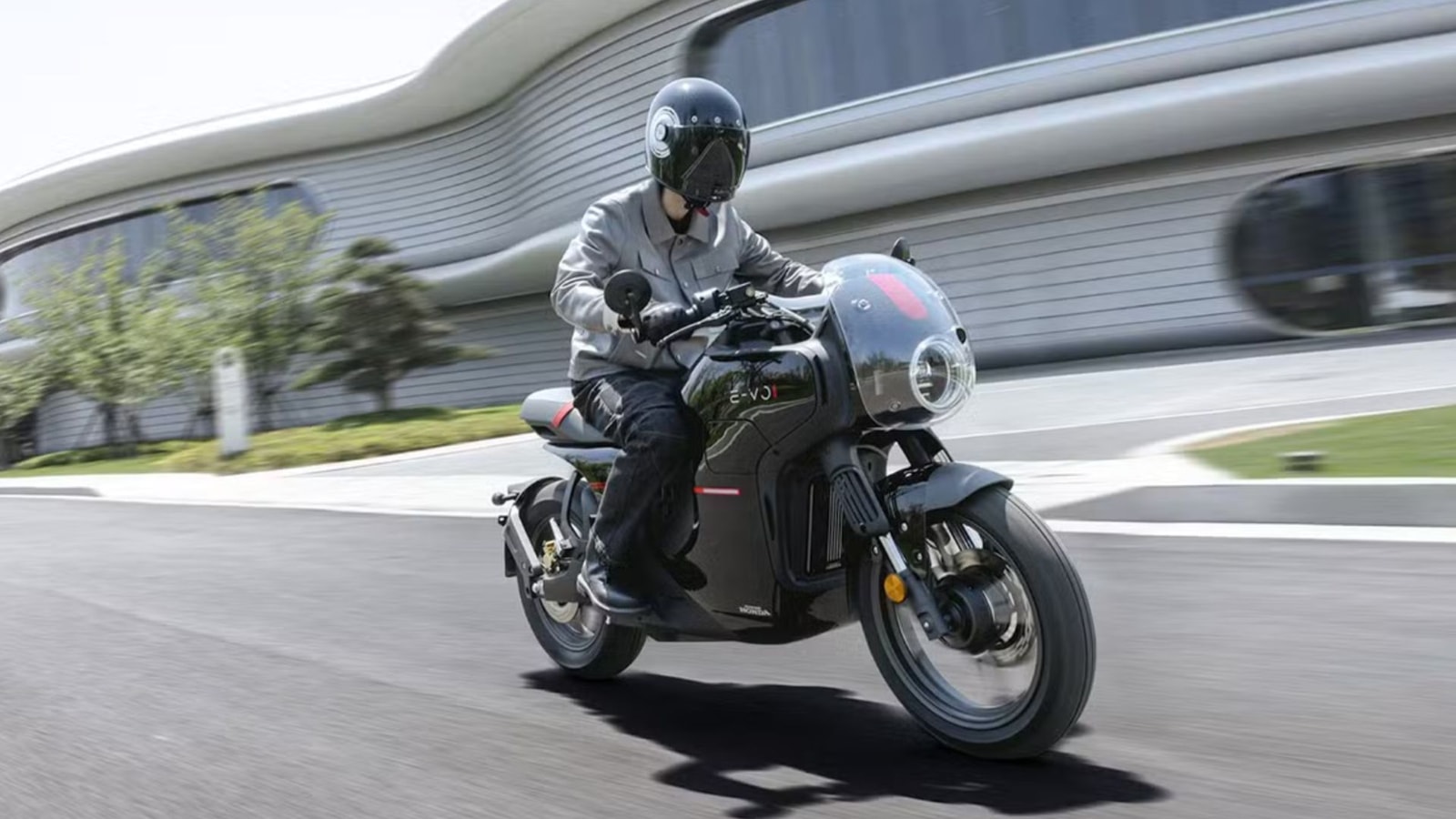 Honda E-VO Unveiled: Honda’s First Electric Motorcycle Honda E-VO Unveiled: Honda’s First Electric Motorcycle