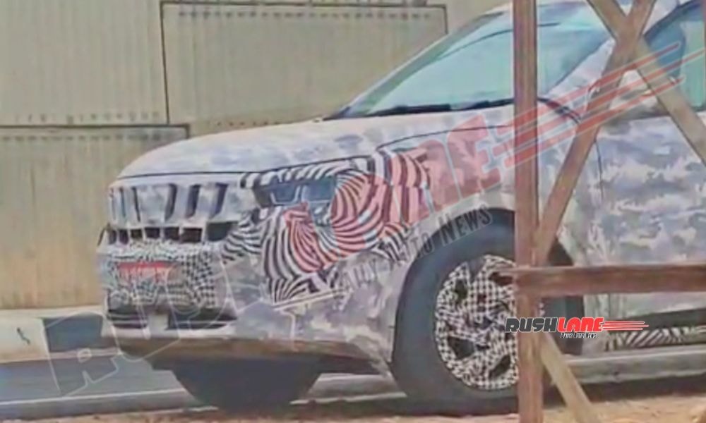 Mahindra XUV700 Facelift To Feature New Headlights, Latest Spy Shots Reveal Mahindra XUV700 Facelift To Feature New Headlights, Latest Spy Shots Reveal