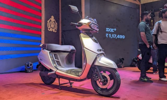 Kinetic DX Electric Scooter: In Pictures Kinetic has finally launched the DX electric scooter with prices starting at Rs 1.11 lakh (ex-showroom).