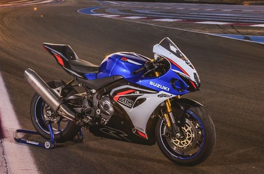 2026 Suzuki GSX-R1000R Unveiled With Updated Engine, Redesigned Exhaust 2026 Suzuki GSX-R1000R Unveiled With Updated Engine, Redesigned Exhaust