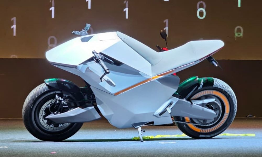 Ola Diamondhead Prototype Unveiled: Rs 5 Lakh Price Targeted Ola Diamondhead Prototype Unveiled: Rs 5 Lakh Price Targeted