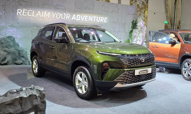 2025 Tata Harrier: Variants Explained The variant list of the Tata Harrier has been reshuffled. Here’s what each variant of the SUV now offers