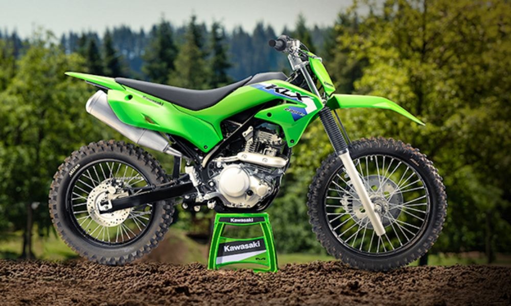 Kawasaki KLX 230R S Launched In India At Rs 1.94 Lakh Kawasaki KLX 230R S Launched In India At Rs 1.94 Lakh