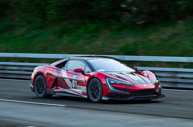 BYD Yangwang U9 Track Edition Sets New World Record; Becomes Fastest Production EV The U9 Track Edition is an even more powerful version of the Yangwang U9, which is powered by a quad-motor setup with a combined output of 2959 bhp