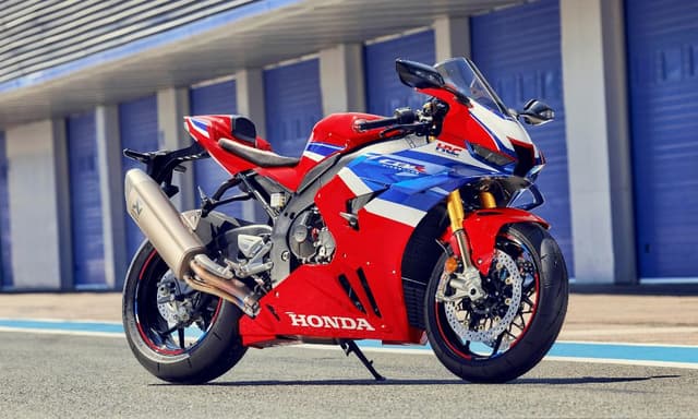 Honda CBR1000RR-R Fireblade SP Launched In India At Rs 28.99 Lakh The Fireblade arrives in India once again, this time in the full-blown SP trim.