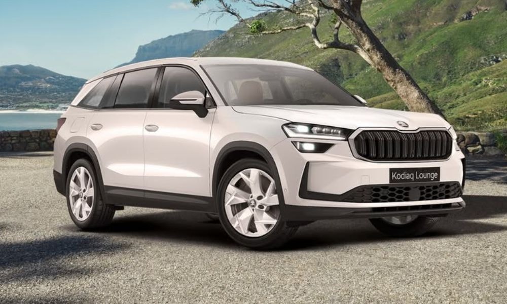 Skoda Kodiaq Lounge Launched At Rs 39.99 Lakh: New Entry Variant Has Only 5 Seats Skoda Kodiaq Lounge Launched At Rs 39.99 Lakh: New Entry Variant Has Only 5 Seats