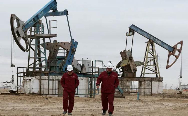 India has been the biggest buyer of Russia's benchmark Urals grade crude in March.