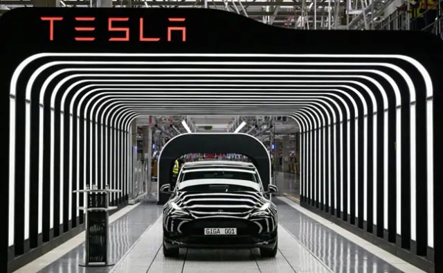 Tesla Output Forecast Shows Jump In Q4, Growth Through 2023: Report Tesla Output Forecast Shows Jump In Q4, Growth Through 2023: Report