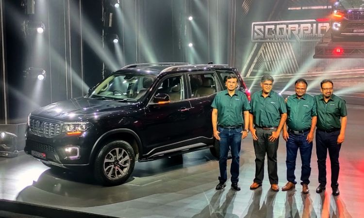 Mahindra Yet To Deliver Close To 3 Lakh SUVs; Highest Pending Orders For Scorpio  Mahindra Yet To Deliver Close To 3 Lakh SUVs; Highest Pending Orders For Scorpio