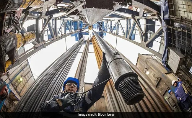 Ukraine's Zelenskiy Says Europe Must Avoid Division, Set Low Price For Russia's Oil Ukraine's Zelenskiy Says Europe Must Avoid Division, Set Low Price For Russia's Oil