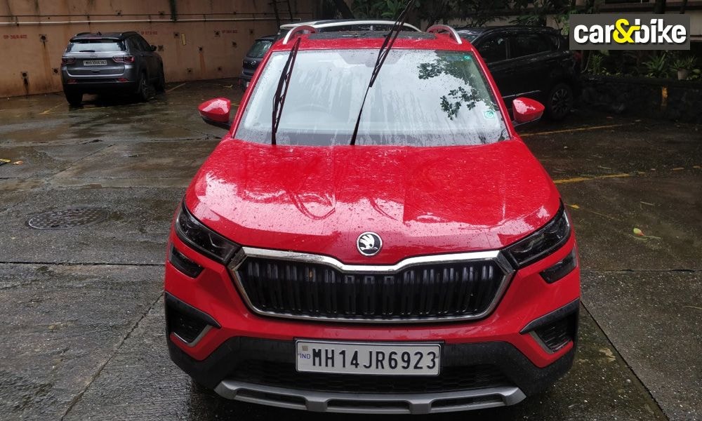 Monsoon Car Care: Change Your Wiper Blades In 6 Steps Monsoon Car Care: Change Your Wiper Blades In 6 Steps