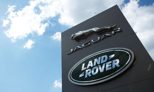 Jaguar Land Rover Sees Q3 Free Cash Flow Above $485 Million Jaguar Land Rover Sees Q3 Free Cash Flow Above $485 Million