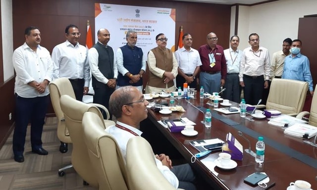 Ola Electric Signs PLI Agreement For Local Manufacturing of Battery Cells Ola Electric Signs PLI Agreement For Local Manufacturing of Battery Cells