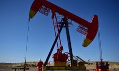 Oil Prices Climb On Tight Supply Worries Oil Prices Climb On Tight Supply Worries