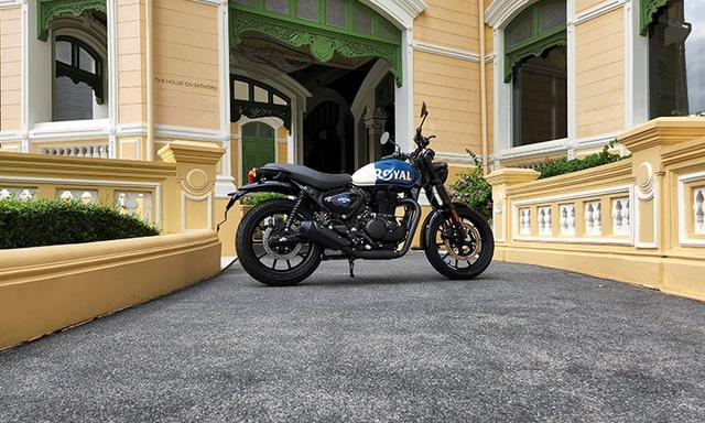 Royal Enfield has launched the Hunter 350 in India, with prices starting from Rs. 1.50 Lakhs for the Retro Hunter Factory Series variant, going up to Rs. 1.69 Lakhs for the Metro Hunter Rebel Series.
