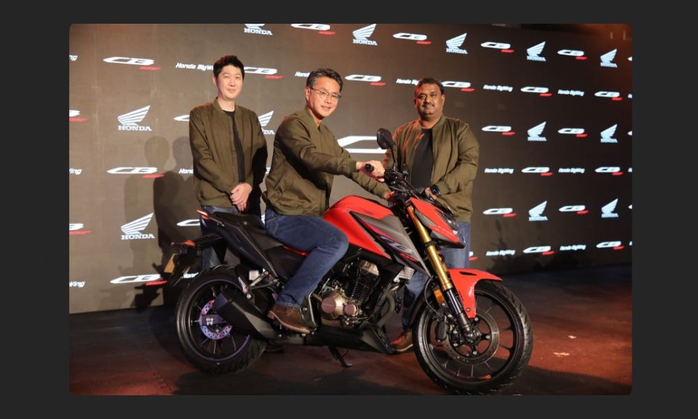 Honda CB300F Launched In India; Prices Start At Rs. 2.26 Lakh Honda CB300F Launched In India; Prices Start At Rs. 2.26 Lakh