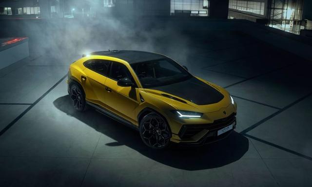The Lamborghini Urus Performante is a souped up version of the standard Urus, with added power and lesser weight.
